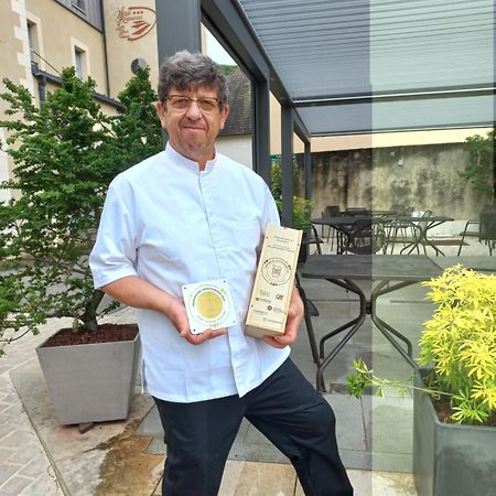 Hotel Restaurant Famille Bourgeois "La Cote Des Monts Damnes" Sancerre Dış mekan fotoğraf