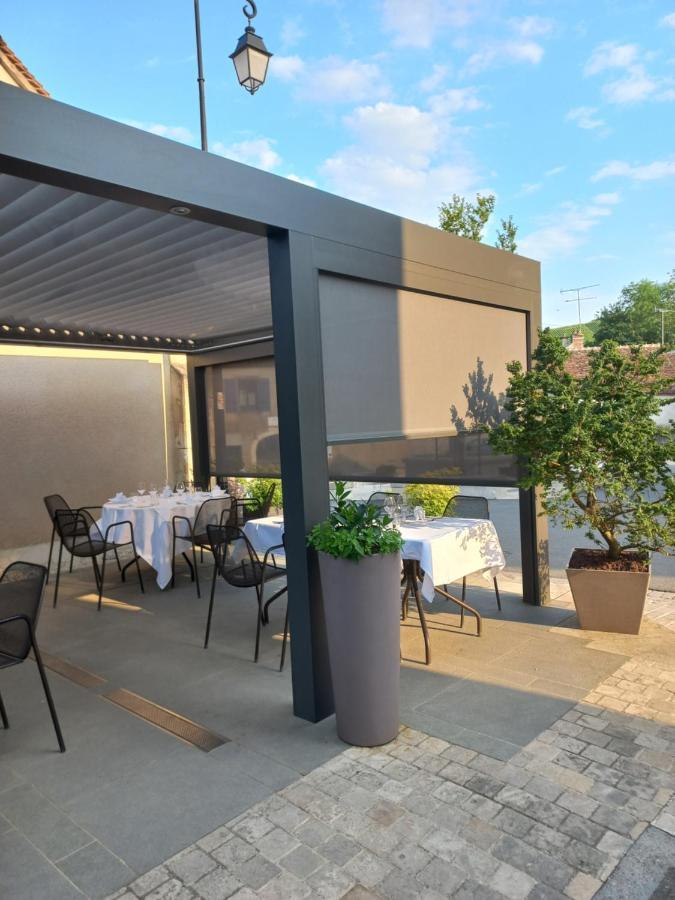Hotel Restaurant Famille Bourgeois "La Cote Des Monts Damnes" Sancerre Dış mekan fotoğraf