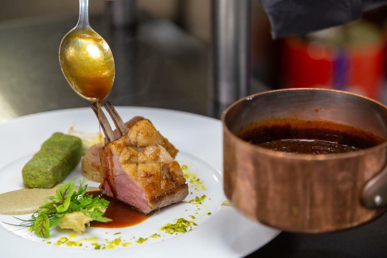 Hotel Restaurant Famille Bourgeois "La Cote Des Monts Damnes" Sancerre Dış mekan fotoğraf