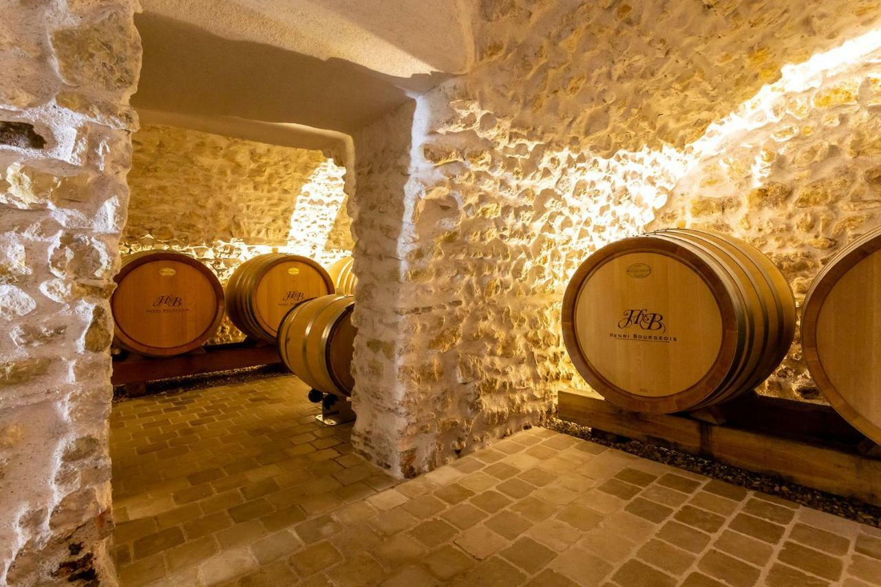 Hotel Restaurant Famille Bourgeois "La Cote Des Monts Damnes" Sancerre Dış mekan fotoğraf