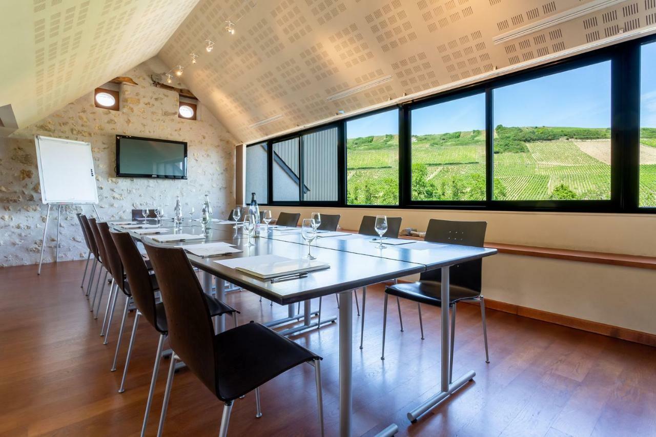 Hotel Restaurant Famille Bourgeois "La Cote Des Monts Damnes" Sancerre Dış mekan fotoğraf